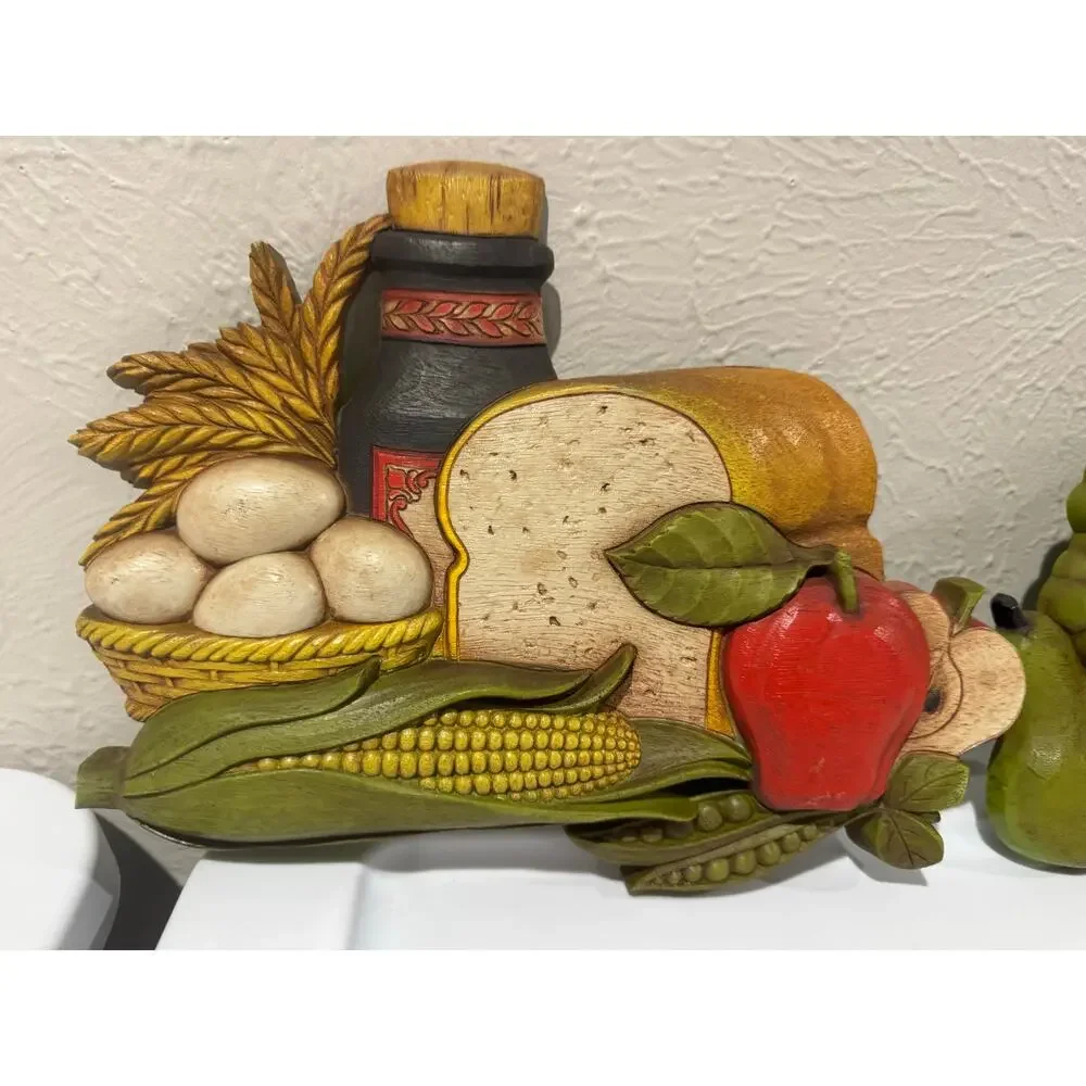 Dart Industries Vintage Seventies Plastic Mold Wall Art Fruit Veggies